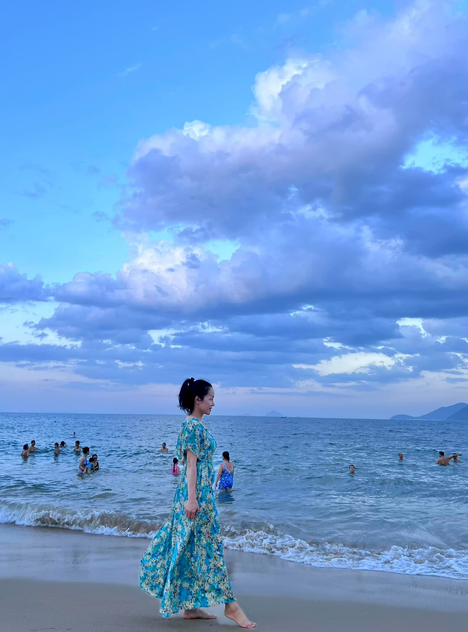 Hồ Hải Duyên Thu Hiền Riori