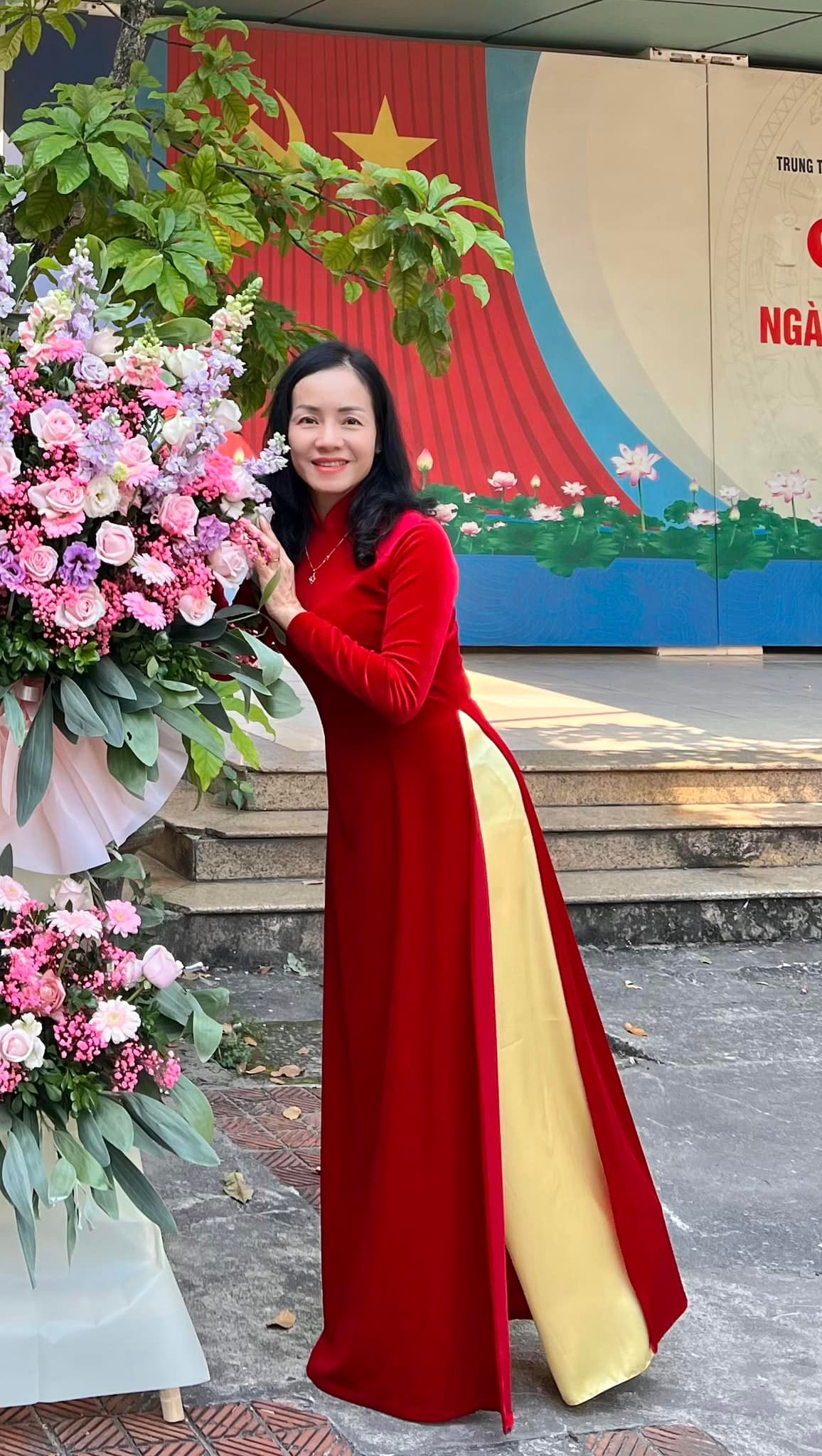 🌷Chào tháng 11 âm bằng 1 màu đỏ may mắn!