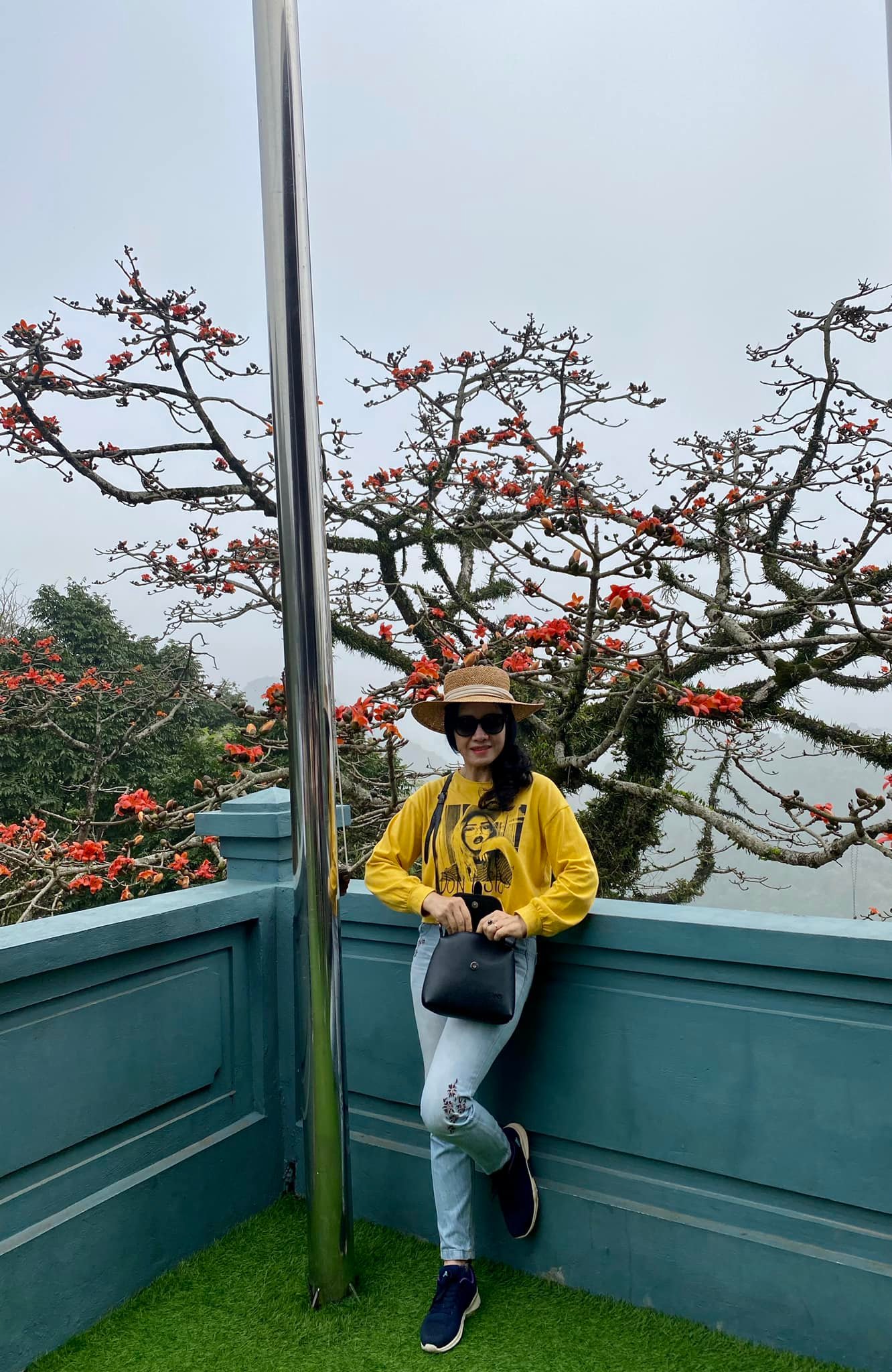 XIN ANH HÃY VỀ!