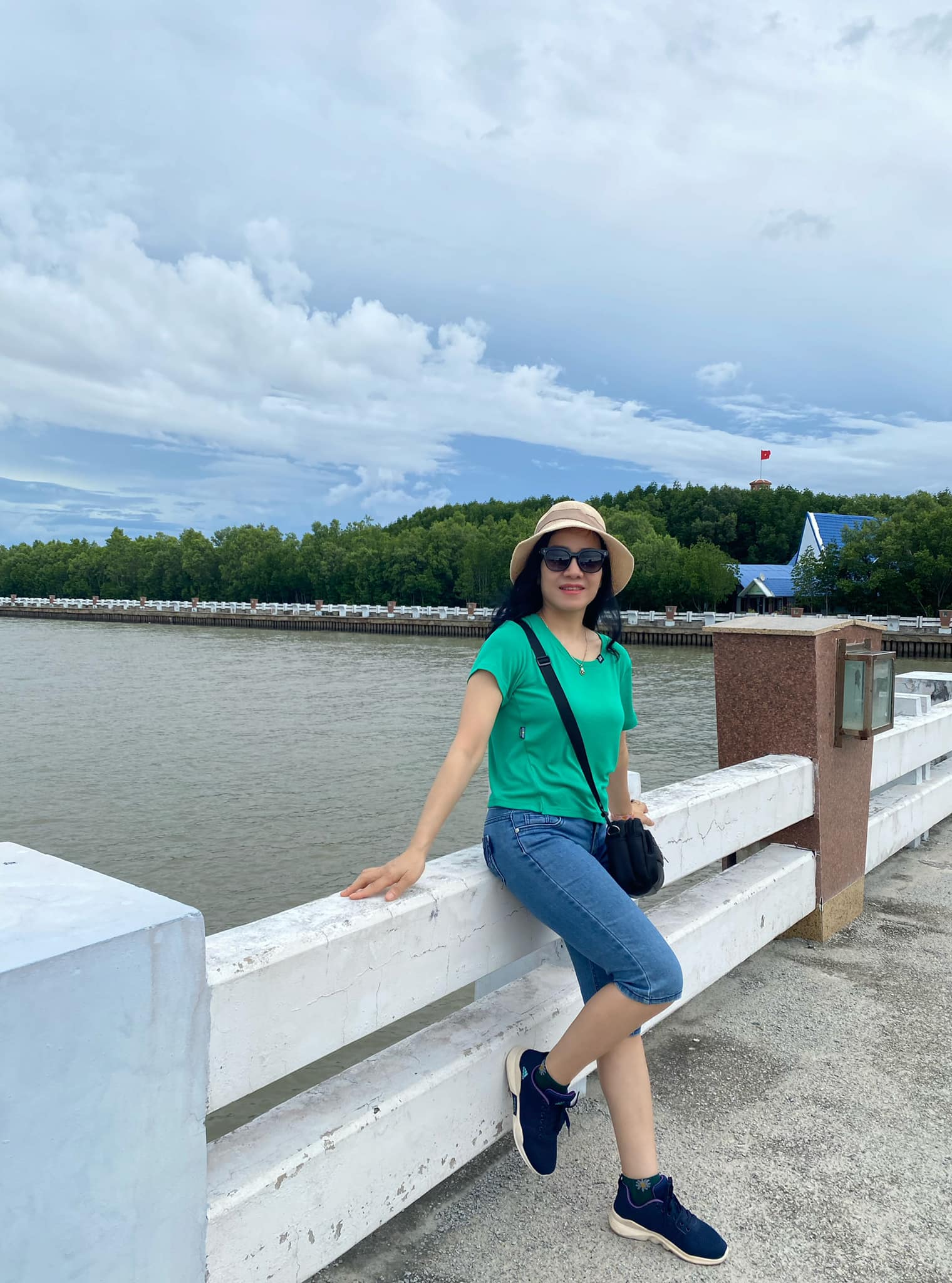 ❤️Mồng một nắng ấm hây hây