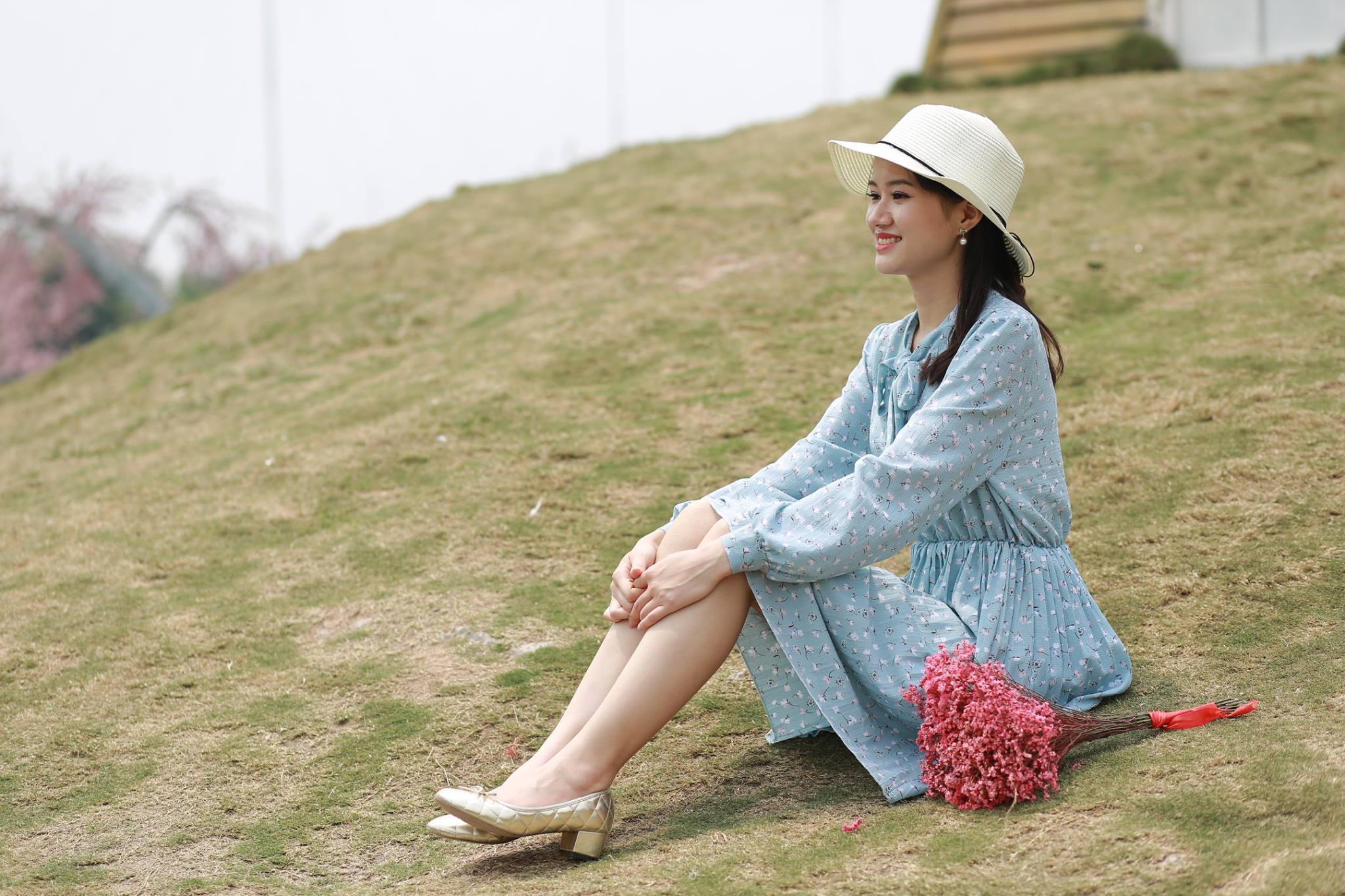 Đôi giày cô Tuyết Ngọc - Thu Hương