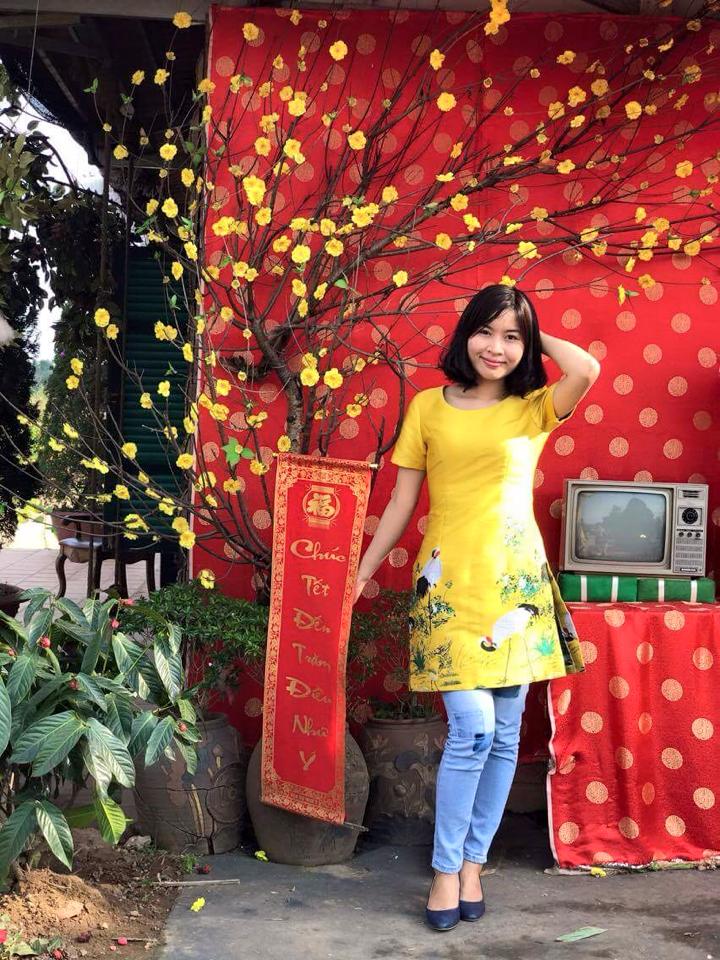 Đôi giày cô Võ Thị Hường