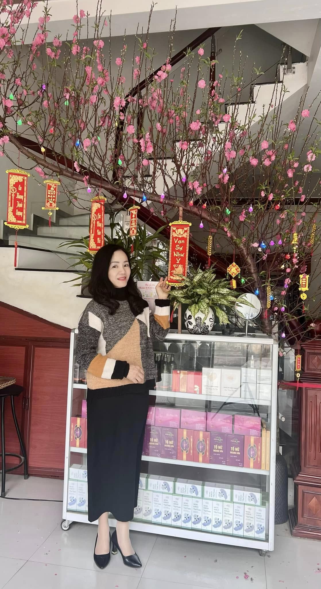 Kem tẩy tế bào chết trên da Thu Hiền Riori