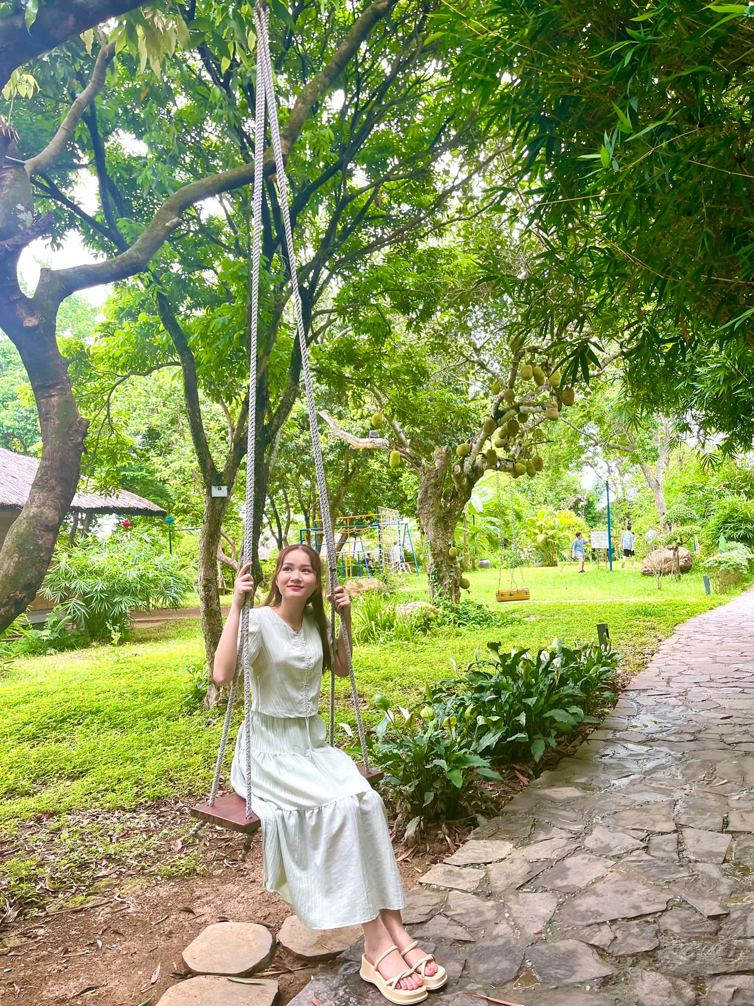 Đôi giày cô Tuyết Ngọc - Thu Hương