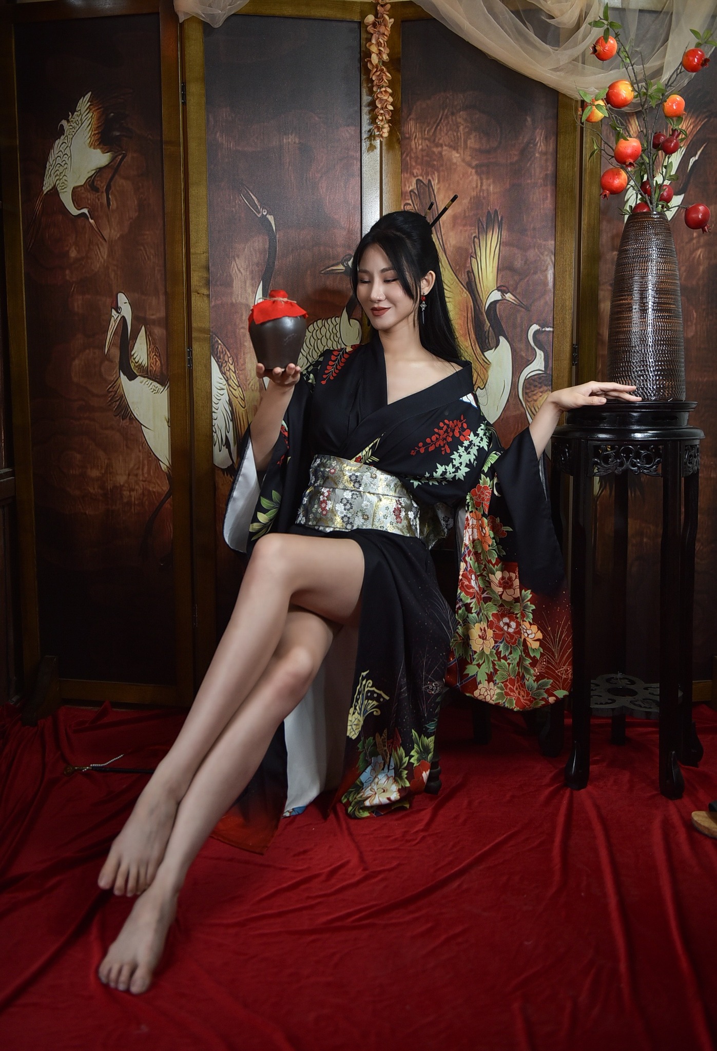 Đôi giày của chị Lan Anh (Yuki) - Roi da của chị Hương Quỳnh