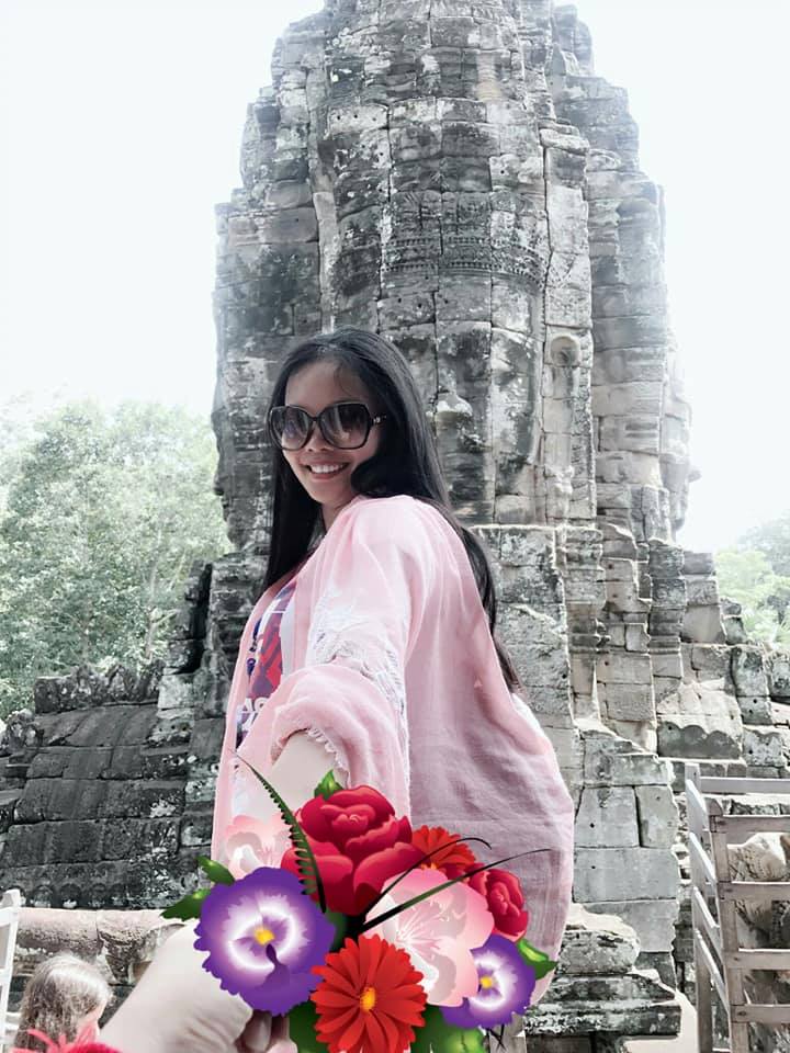 Đôi giày cô Hồ Hải Duyên