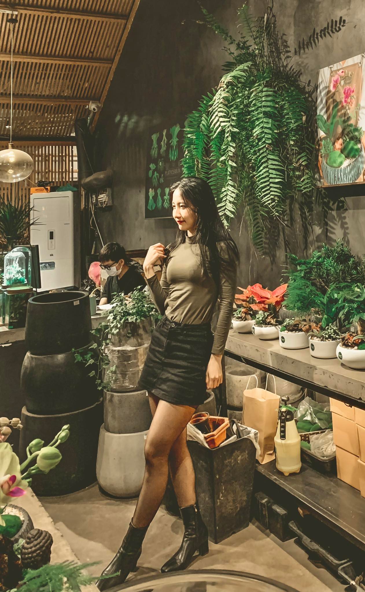 Đôi giày chị Mai Phương