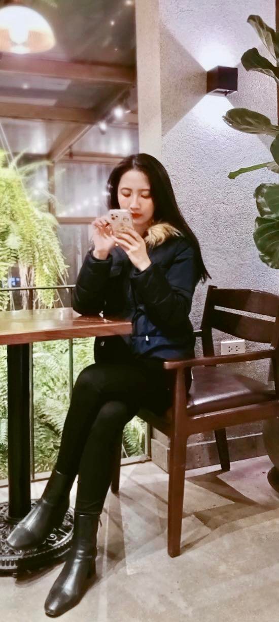 Đôi giày chị Mai Phương