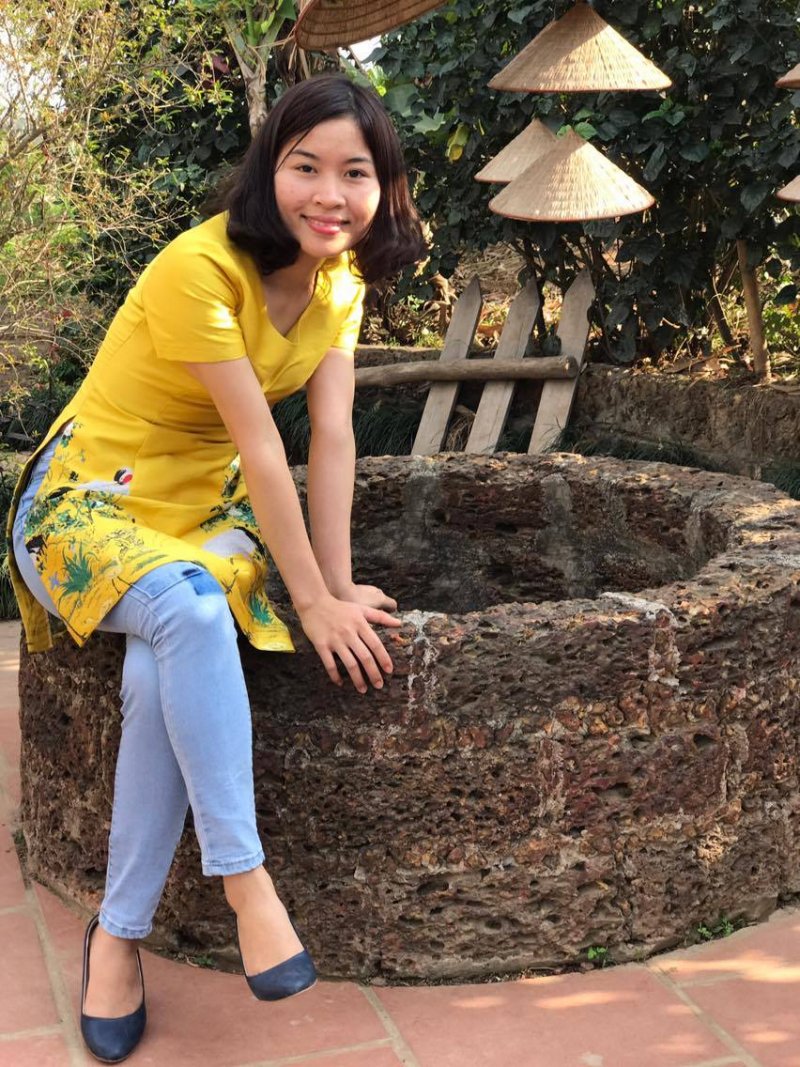 Đôi giày cô Võ Thị Hường